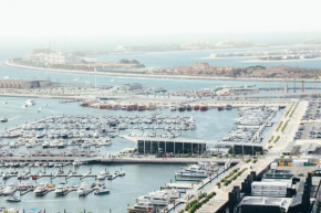 Escape 24 - Brand New & Luxury 1BR High Floor Marina Pinnacle Dubai - Marina Harbour Views